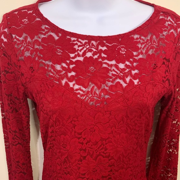 β₯οΈ π₯ Lace Cocktail Dress - Picture 5 of 10